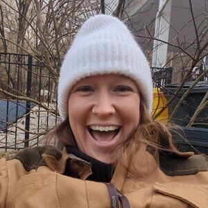 Meet your Posher, Corrie